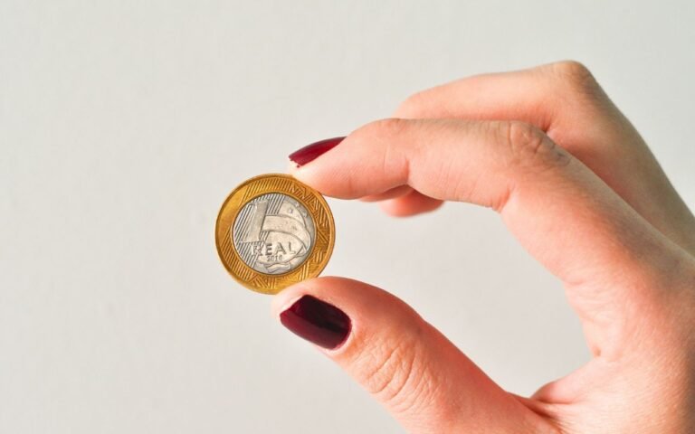 Você sempre gasta mais do que deveria e a culpa são esses 7 fatores que estão escondidos na sua casa e você nem imaginava.