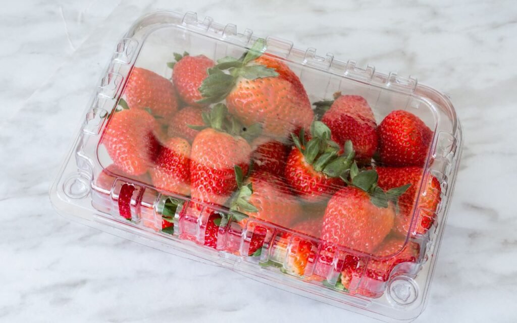 O que faz com a caixinha de morango ou de uva? Entenda como ela pode te ajudar no dia a dia, em sua casa.
