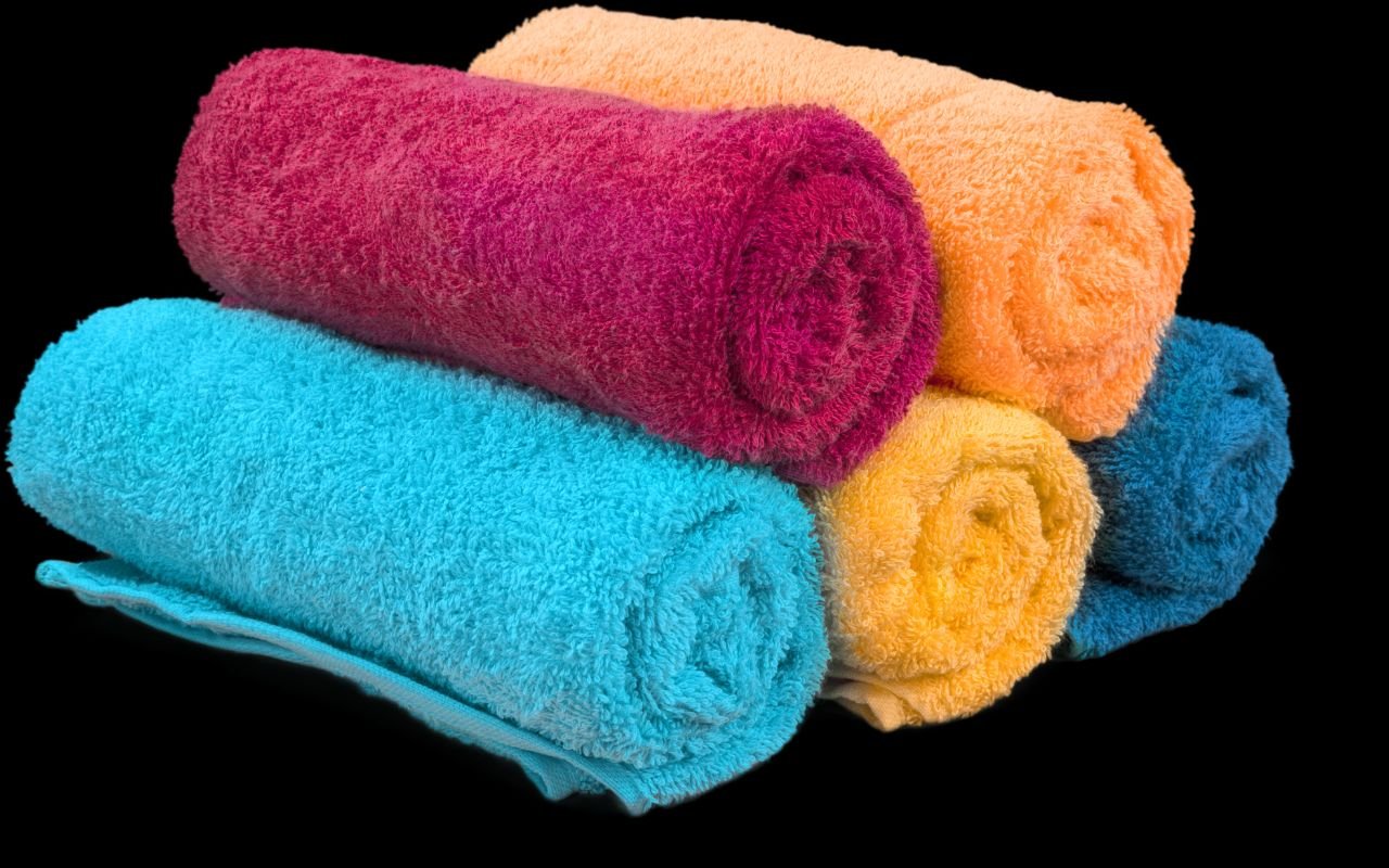Escolher a toalha certa para sua casa pode parecer banal, mas não é tão simples quanto parece; entenda melhor.